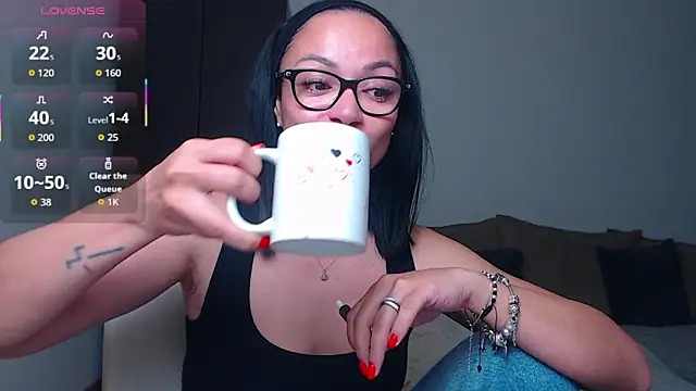 Sala de chat ao vivo de BabySerene