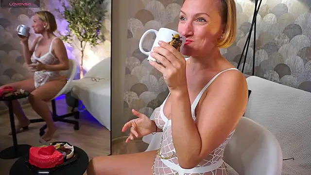 חדר צ'אט בשידור חי של UmaTruewoman