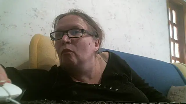 Isolda25 Cameră chat live