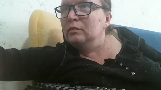 Isolda25 – live chatrum