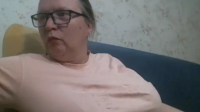 Isolda25 Cameră chat live