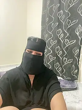 عرض كام mari_layali الجنسي المباشر