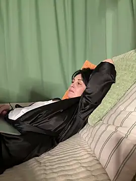 HotyEmily Live Chatrum