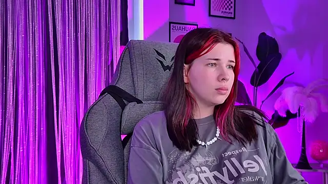 AliceSunday Cameră chat live