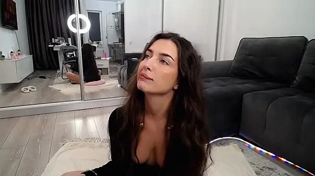 دردشة Laura_Bess الجنسية المباشرة
