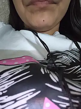 Hot_rashika_ Cameră chat live