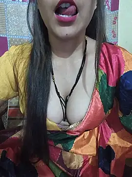 Živá chatovací místnost Hot_rashika_