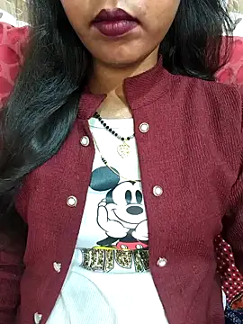 Sharmila-Singh লাইভ চ্যাট রুম