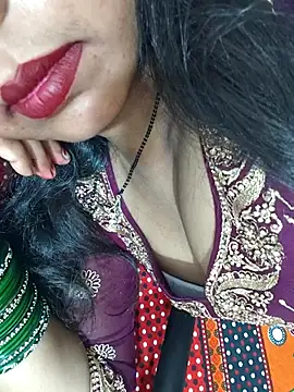 Sharmila-Singh чат на живо