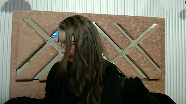 Sala de chat en directo de _isaabellaa