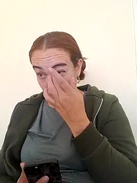 Sala de chat en directo de abril15-