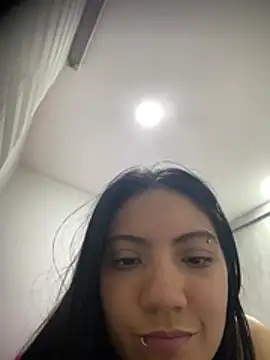 miichael_black লাইভ চ্যাট রুম