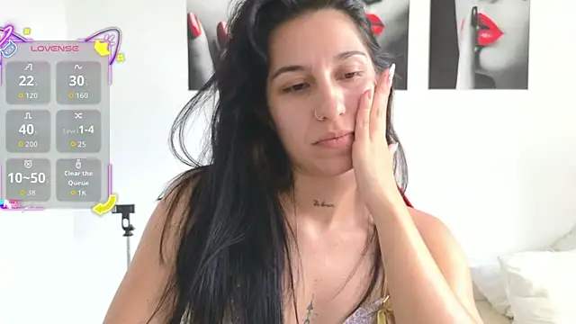 Phòng Chat Trực Tiếp tammyandrade_