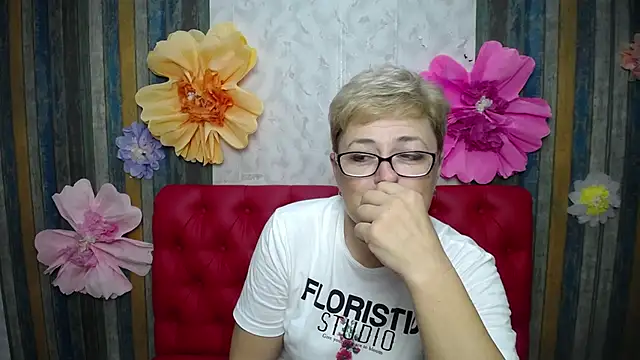EmiliaGree Cameră chat live