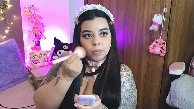 Онлайн чат MiahJoness
