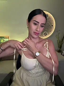 חדר צ'אט בשידור חי של SarahhSmitth1