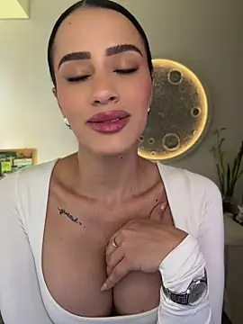 SarahhSmitth1: δωμάτιο απευθείας συνομιλίας