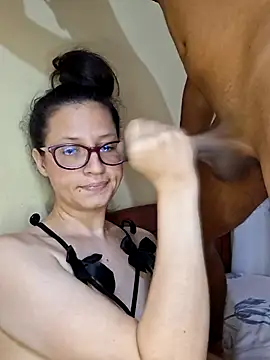 couple_orgasm Adlı Modelin Canlı Sohbet Odası