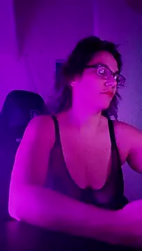 MamaB88's Webcam Show