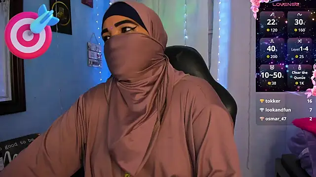 غرفة دردشة Falak-Yasin المباشرة