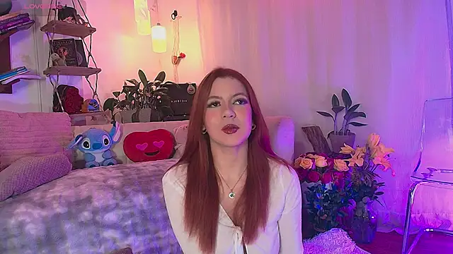 HANNAH_LOVEE Adlı Modelin Canlı Sohbet Odası