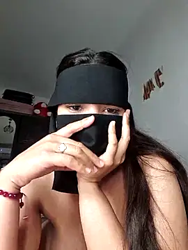 Hot_leila69 Adlı Modelin Canlı Seks Kamerası Şovu