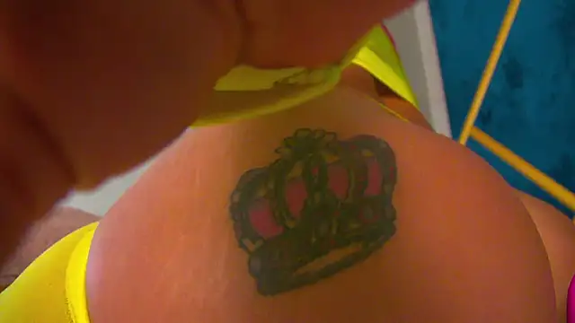 Foxxxy_MILF live-chat rom