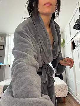 EemaHaruki Live Chatraum