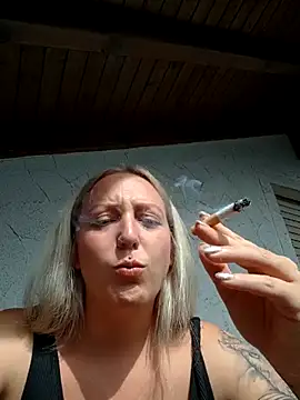 Milas_Dreams Adlı Modelin Canlı Sohbet Odası