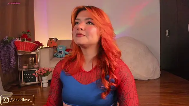 Živá chatovací místnost DAKOTA_LOVEE