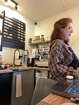 cinnabon_ Live Chatraum