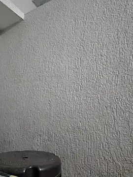 Priya_Strip élő chatszobája