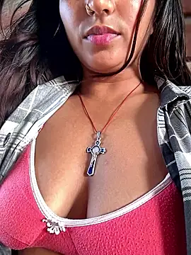 4U143 Cameră chat live