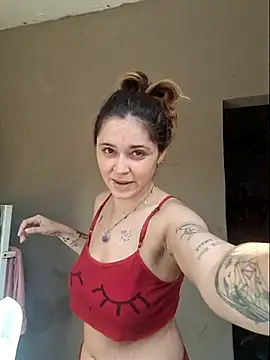 luuhcat09 লাইভ চ্যাট রুম