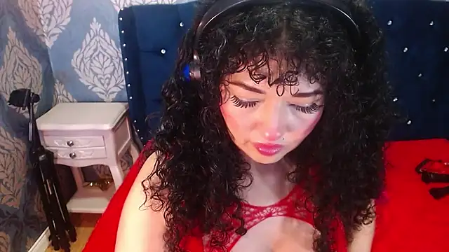 Sofiacowperx live-chat rom