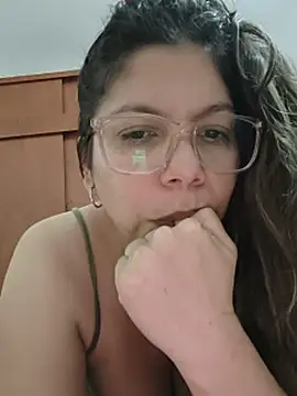 Sala de chat ao vivo de Carliina_Soussa