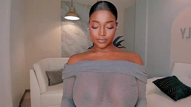 Chat soba uživo modela SavannahStorm