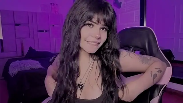 BonnieAnderson_ Live Chatraum