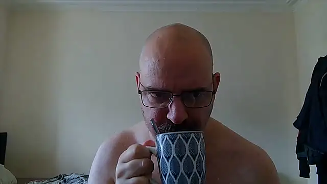 ThatUKguy79's Live Sex Cam Show
