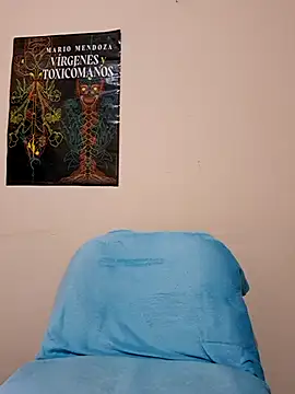 חדר צ'אט בשידור חי של Zaralu_