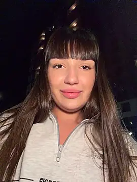 Živá chatovací místnost Sophie_Avory