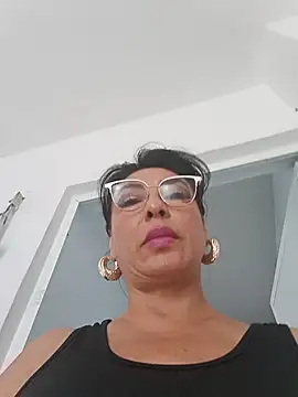 Pokój czatu na żywo – katysquirtdirty