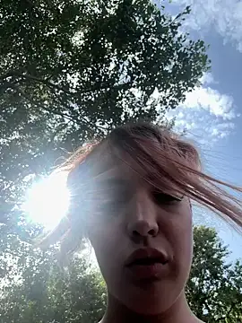 Živá chatovací místnost Daddyslut2_0