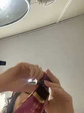 Živá chatovací místnost kathott