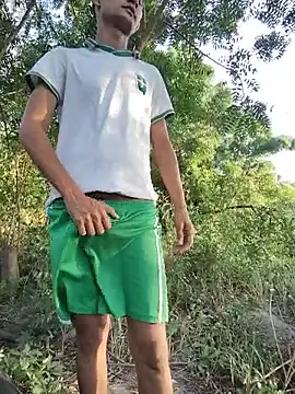 Juan_Hotcaliemteのウェブカメラショー