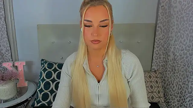Sala de chat en directo de KristyHoney