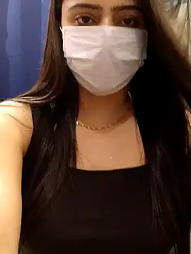 Ivymybae – Naživo chatovacia miestnosť