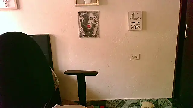 Živá chatovací místnost zaray_bella