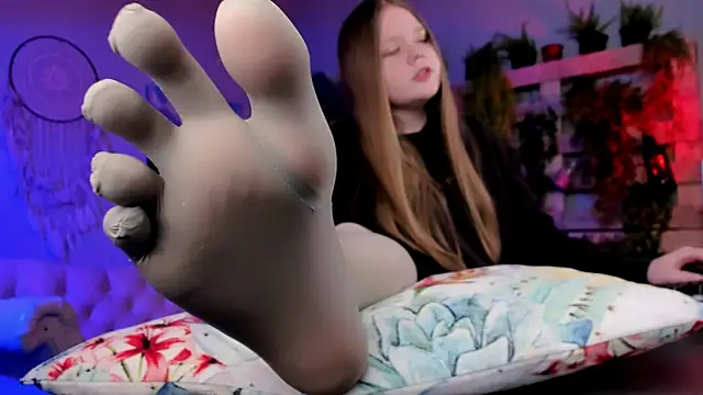 Chat soba uživo modela footfetish_baby