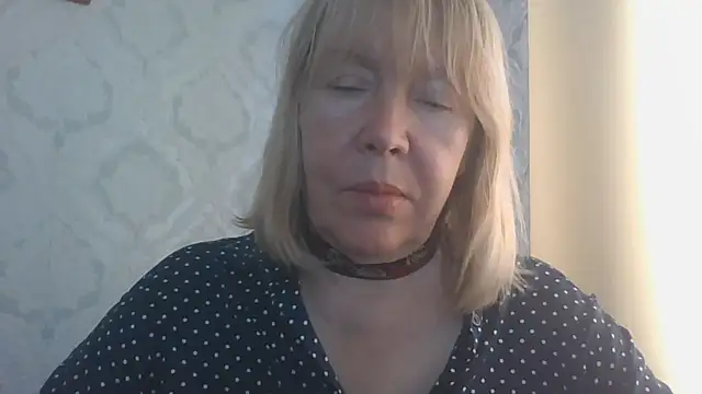 OlgaShine Show di sesso, in cam, in diretta